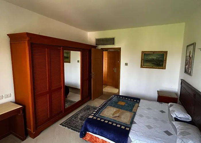 Apartment On The Inside A *